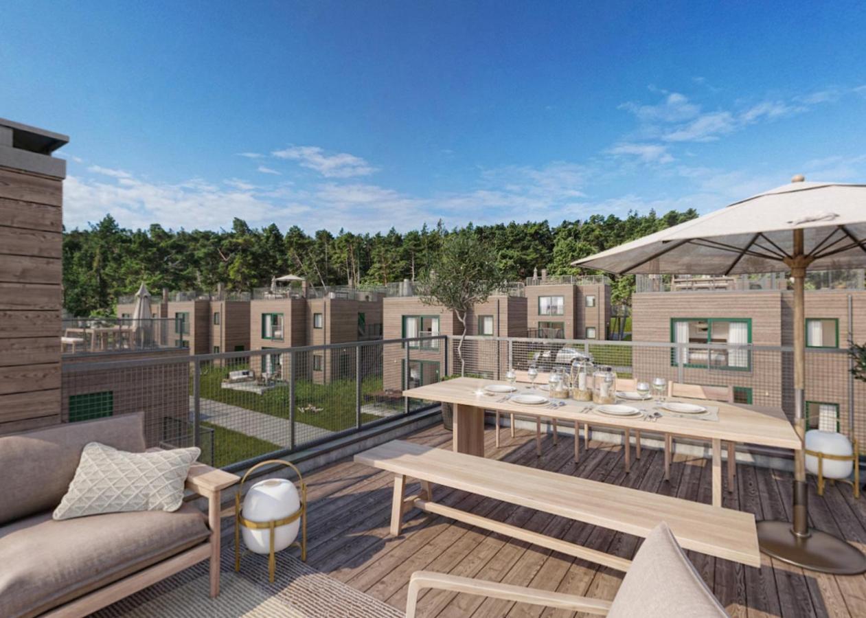 Vaestoes Strand By First Hotels Lärbro 外观 照片